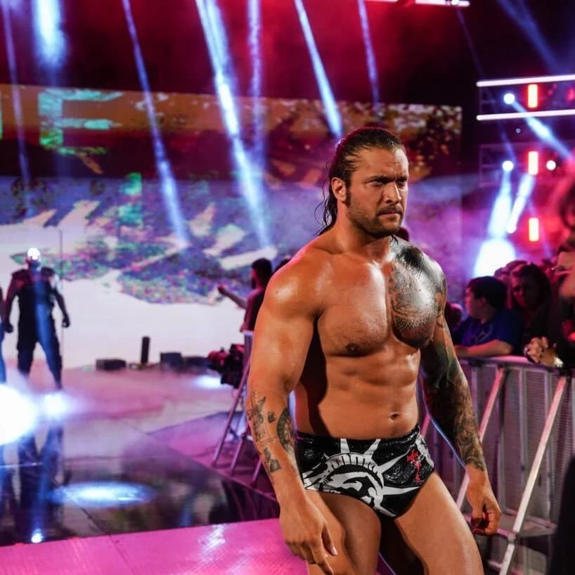 KARRION KROSS REPORTEDLY GIVEN OFFER FROM WWE